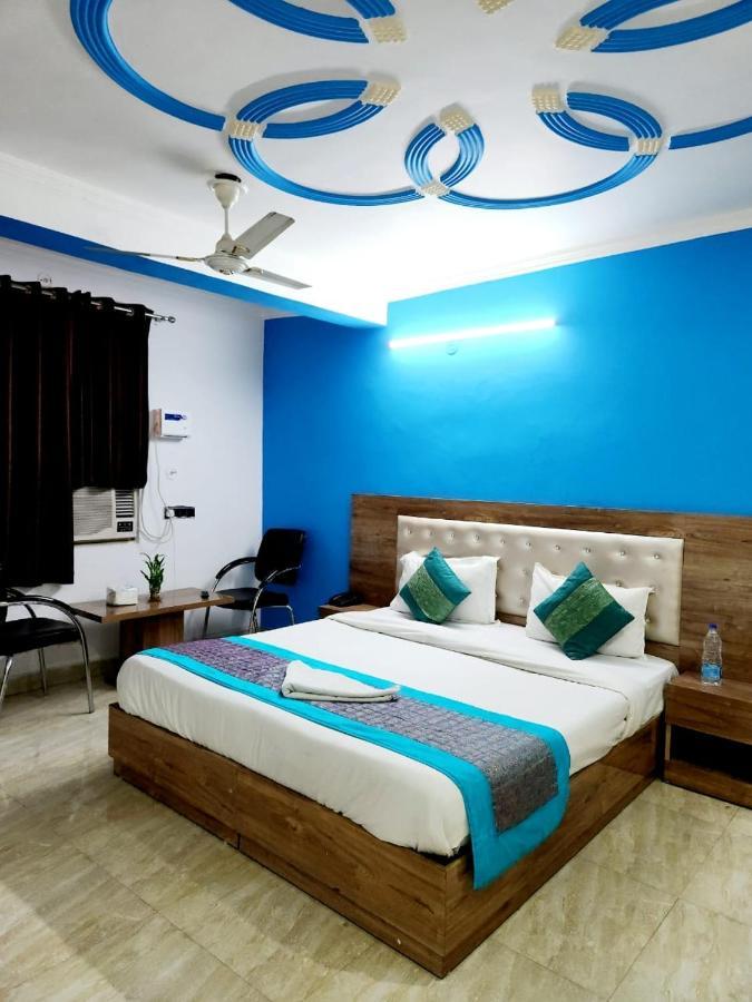 Hotel Shri Ram New Delhi Bagian luar foto